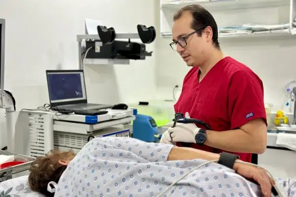 Dr. Carlos Esquivel Castro - Gastroclinica Orizaba 12